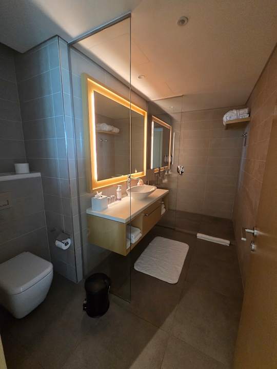 Zimmer Mövenpick Resort Al Marjan Island