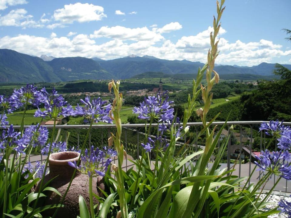 Ausblick vom Schlosshof Schloss Hotel Korb