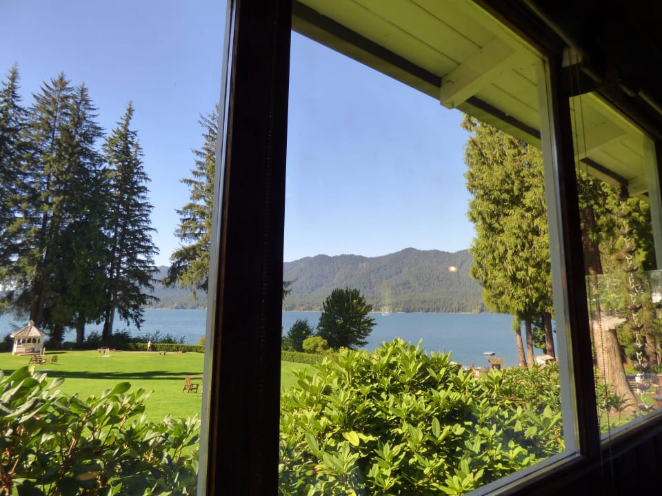 Ausblick vom Restaurant auf den See Lake Quinault Lodge