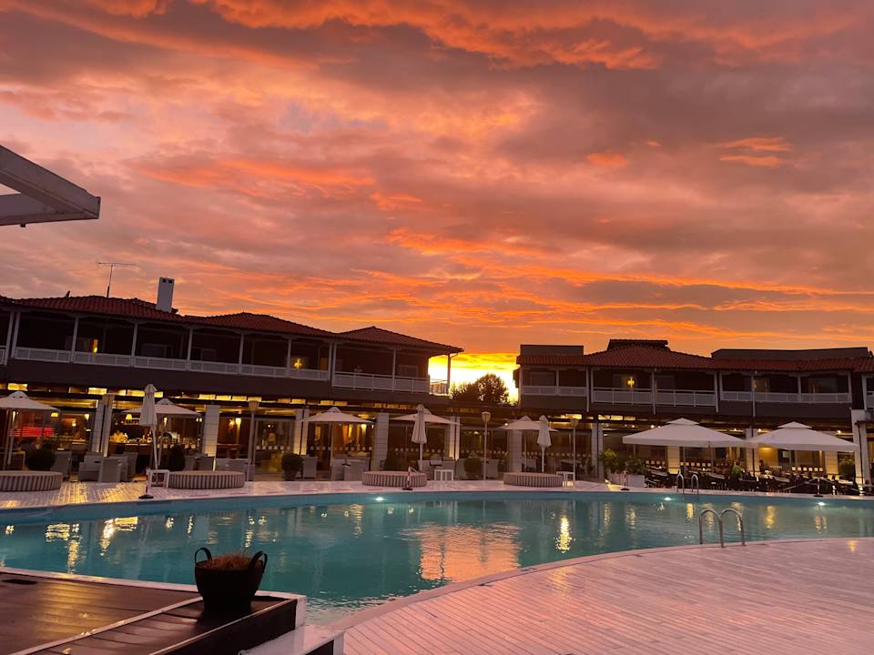 Außenansicht Hotel Dion Palace Resort and Spa