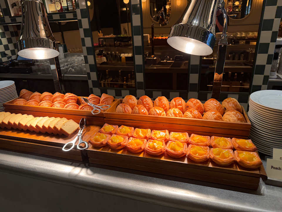 Gastro The Standard, Bangkok Mahanakhon