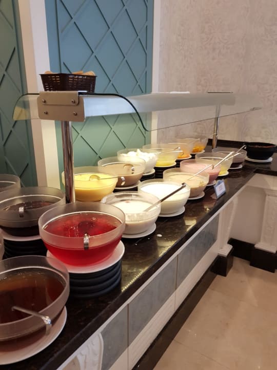 Gastro Quattro Beach Spa & Resort