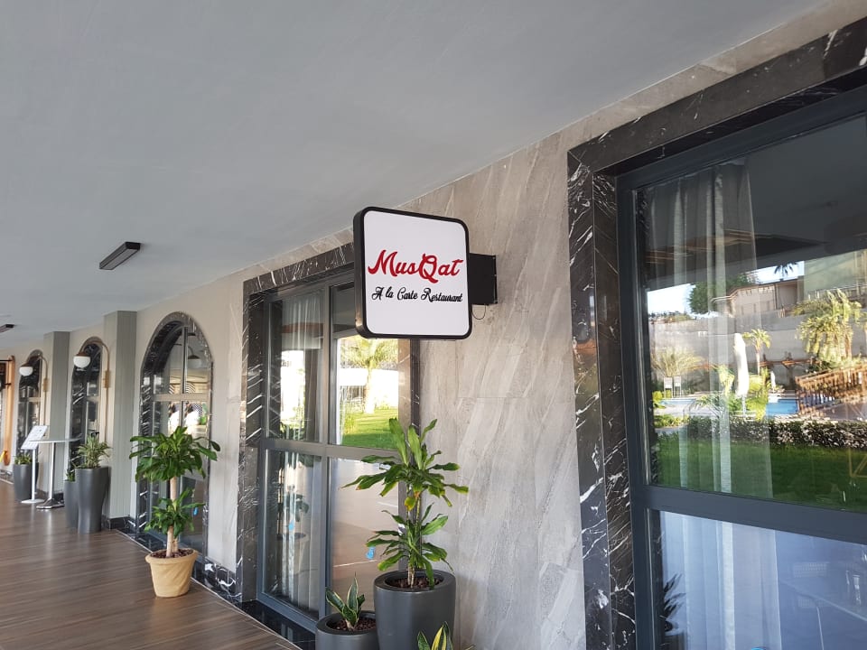 Gastro Seaden Quality Resort & Spa