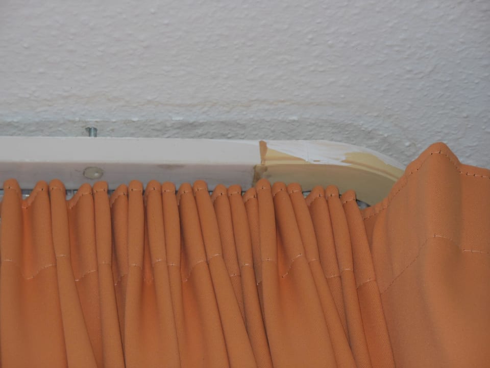 Gardienenstange Leonardo Hotel Nürnberg