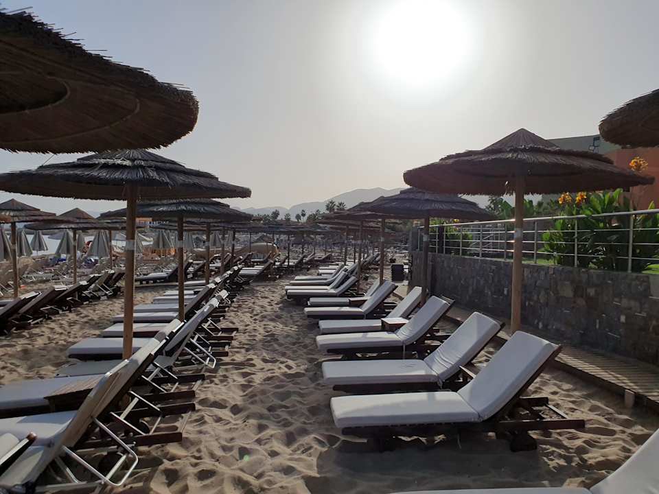 Strand High Beach Resort