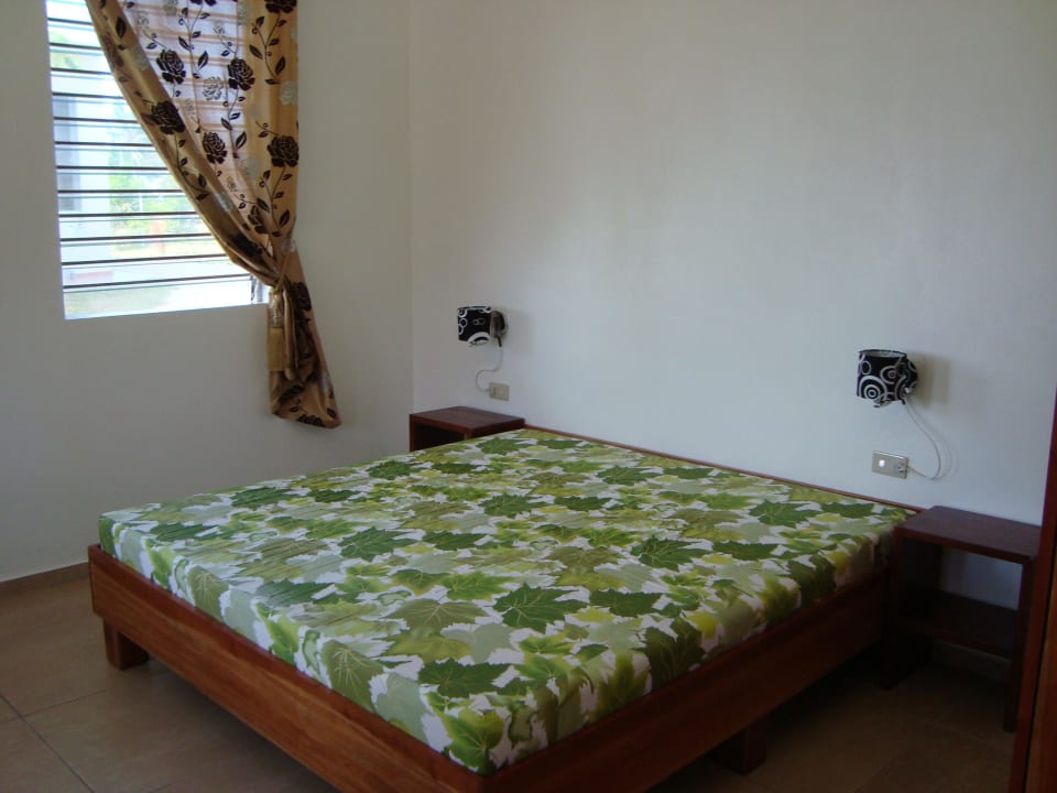 Doppelbett in jedem Zimmer Meili Beach Resort