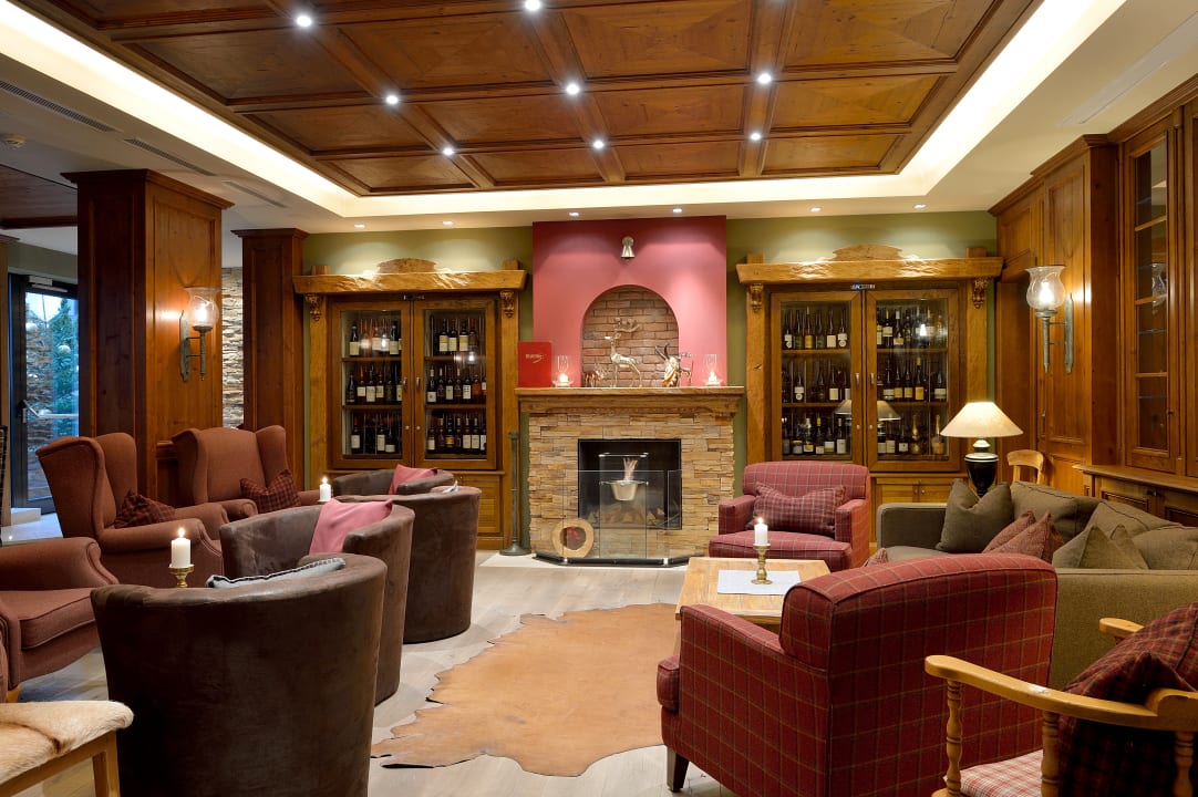 Lobby Sporthotel Manni