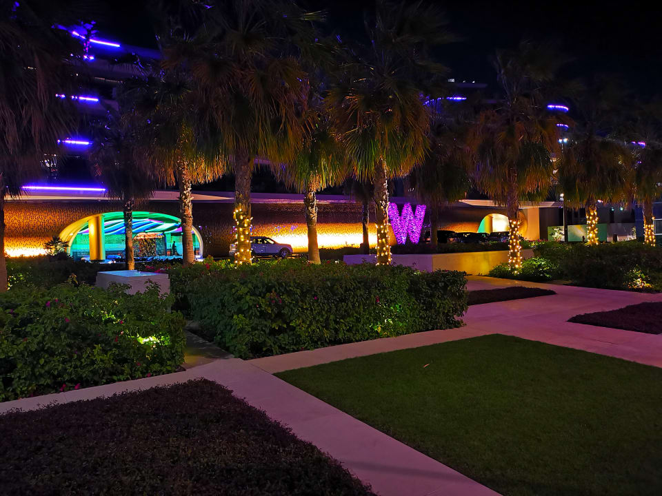 Außenansicht W Dubai - The Palm