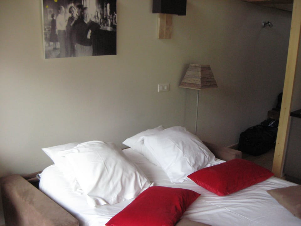 Couch als Bett für 2 Personen Apartments L'Epicerie