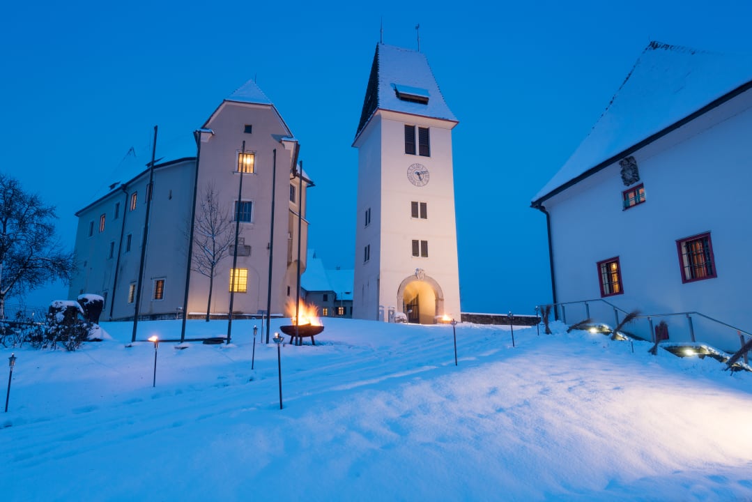 Außenansicht Schloss Seggau