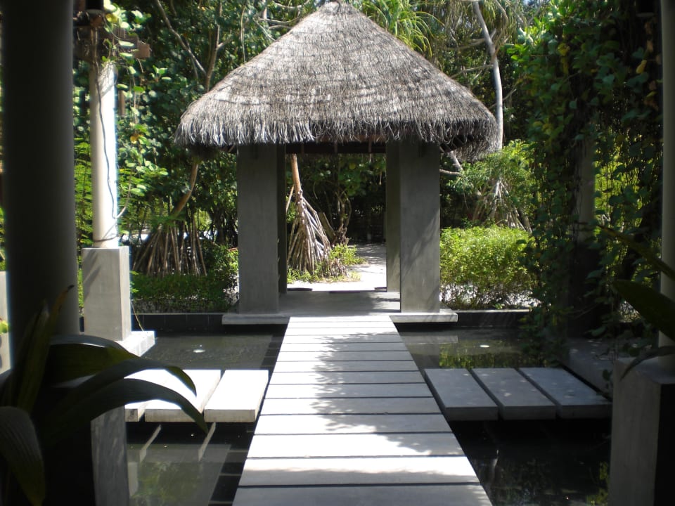 Zugang zum Spa ROBINSON MALDIVES