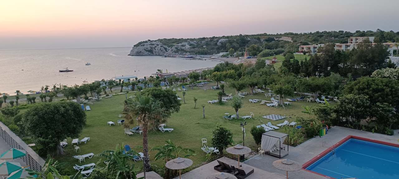 Pool Irene Palace Beach Resort Club alltoura