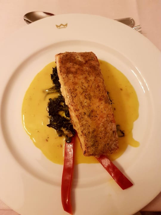 Lachsfilet auf Spinatbett Gourmet Restaurant  Hotel Riu Touareg