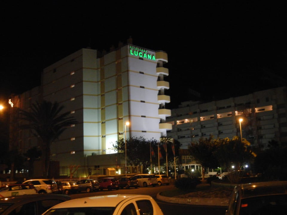 Lucana am Abend allsun Hotel Lucana