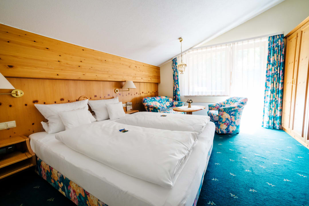 Zimmer Holzschuh’s Schwarzwaldhotel