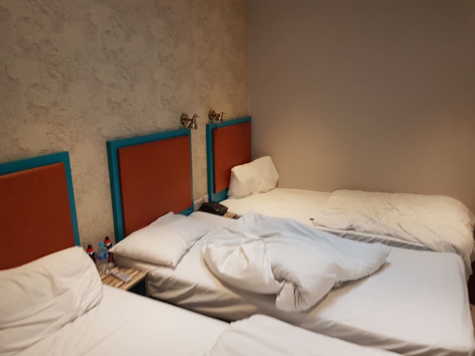 Zimmer Hotel Euro Queens