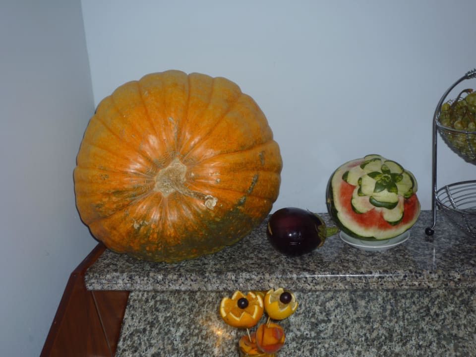 Lecker Hotel Sineva Beach