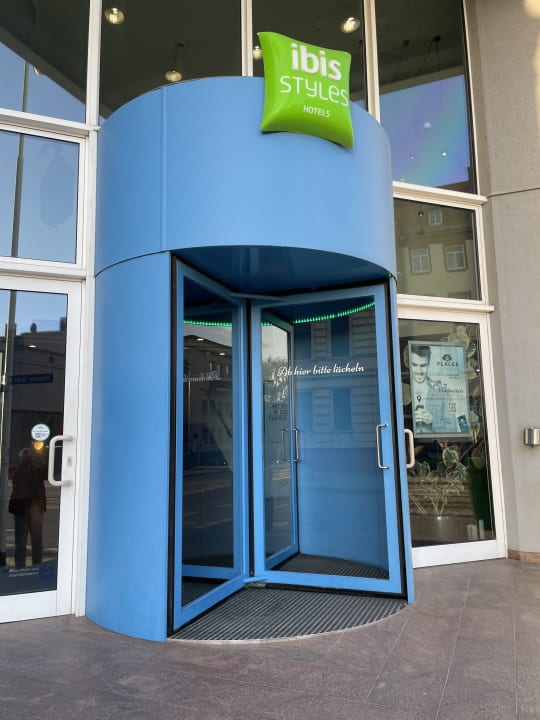 Lobby ibis Styles Halle