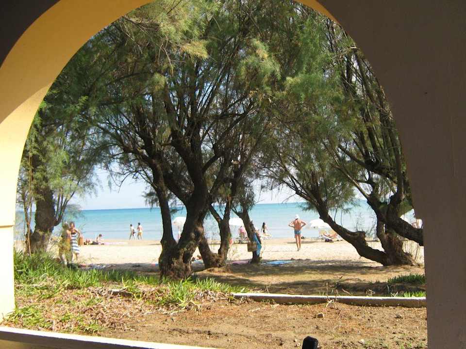 Von der Strandbar aus Domes Aulūs Zante, Autograph Collection