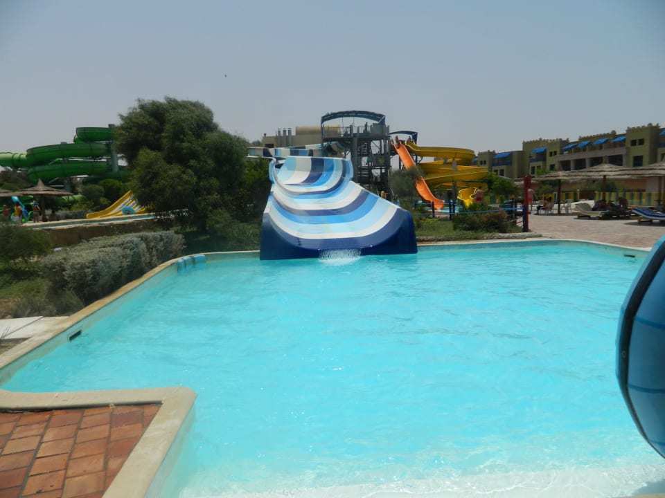 Zjeżdżalnia - duża Hotel Titanic Palace