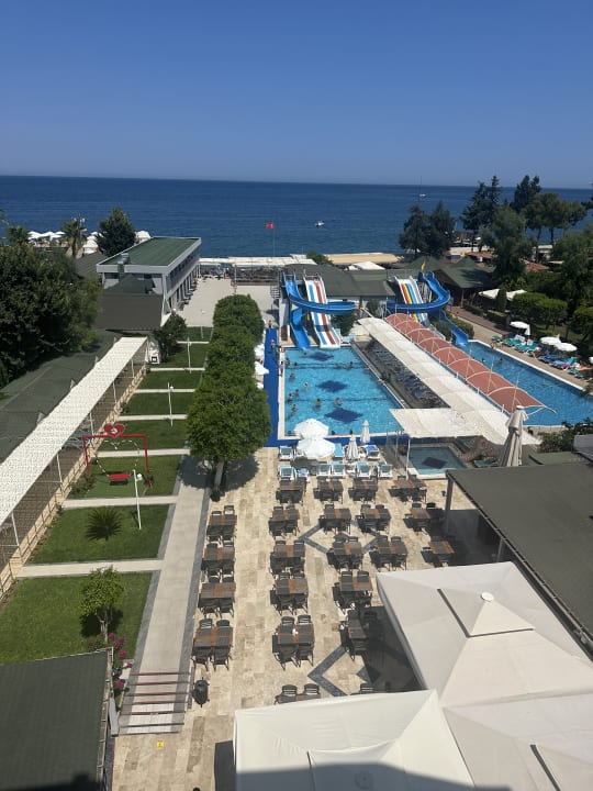 Pool Armas Beach