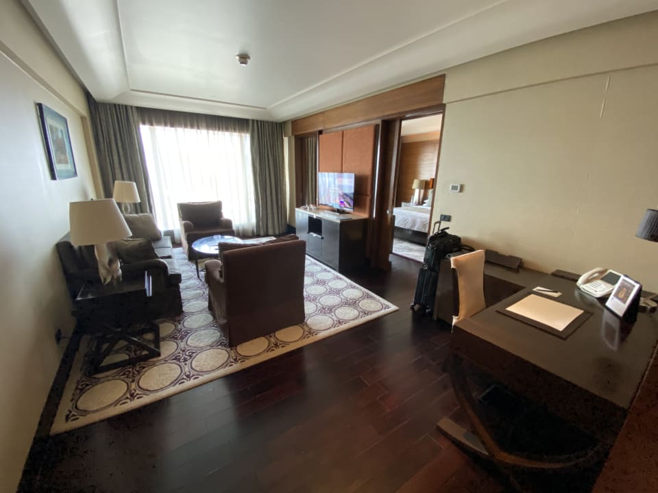 Zimmer The Leela Ambience Convention Hotel Delhi