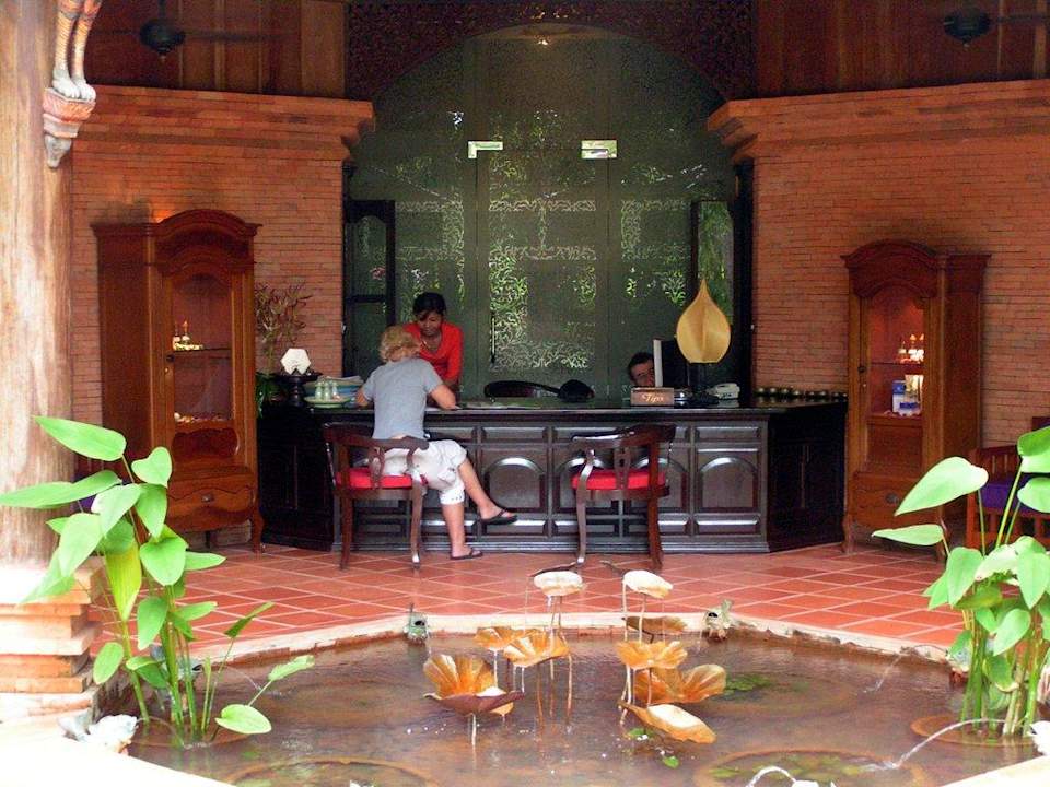 Empfangsbereich des Spa Angkor Village Resort