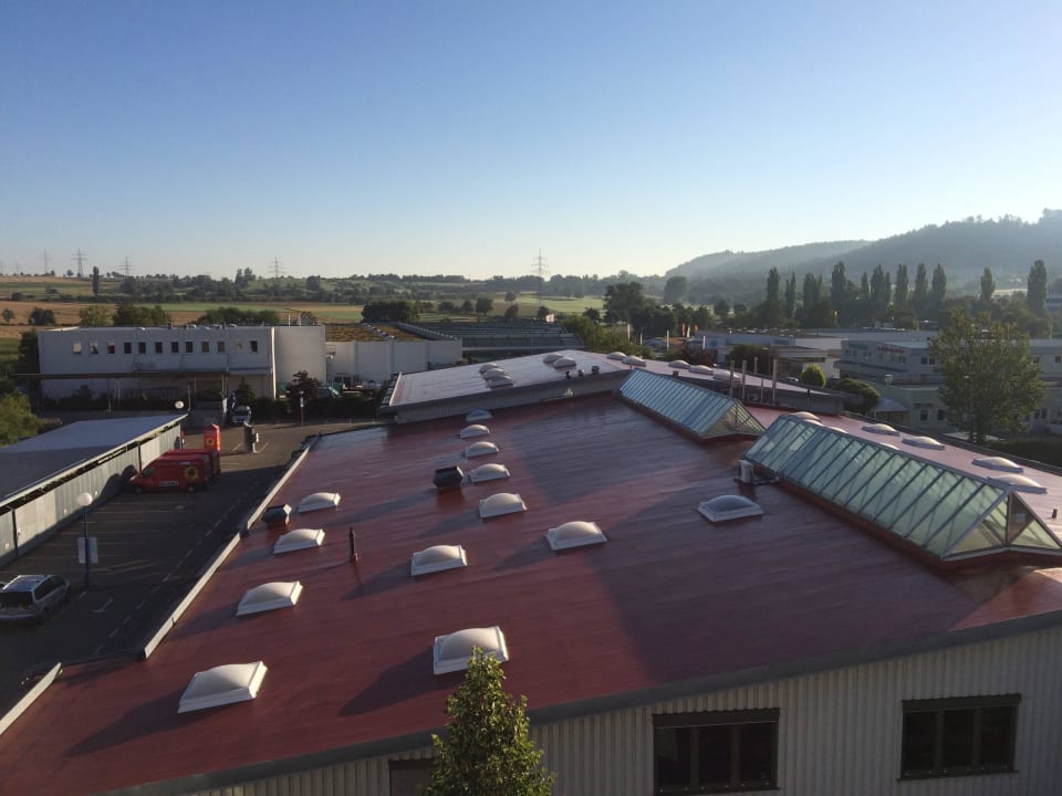 Ausblick vom Obergeschoss H+ Hotel Stuttgart Herrenberg