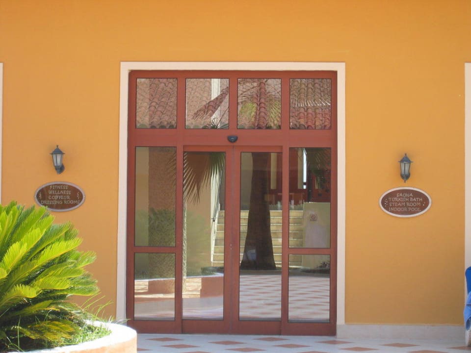 Eingang Wellnesscenter im Hotel Club Grand Aqua