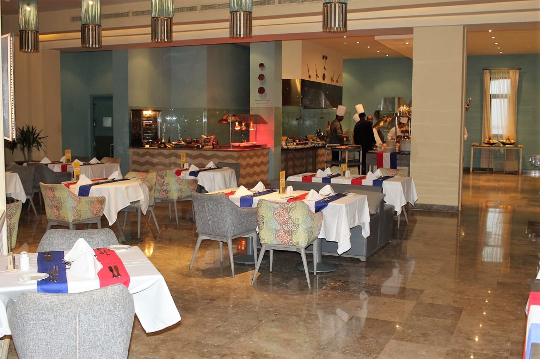 Zwar nicht sehr groß, aber gemütlich und sehr sauber Ancient Sands Golf Resort