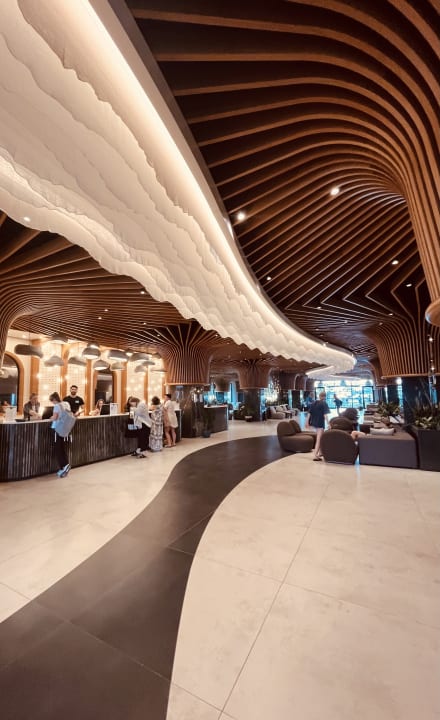 Lobby Jacaranda Luxury Resort