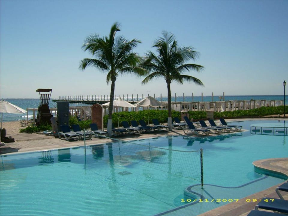 Hinterer Pool Hotel The Royal Playa del Carmen Hyatt Vivid Playa del Carmen - Adults only