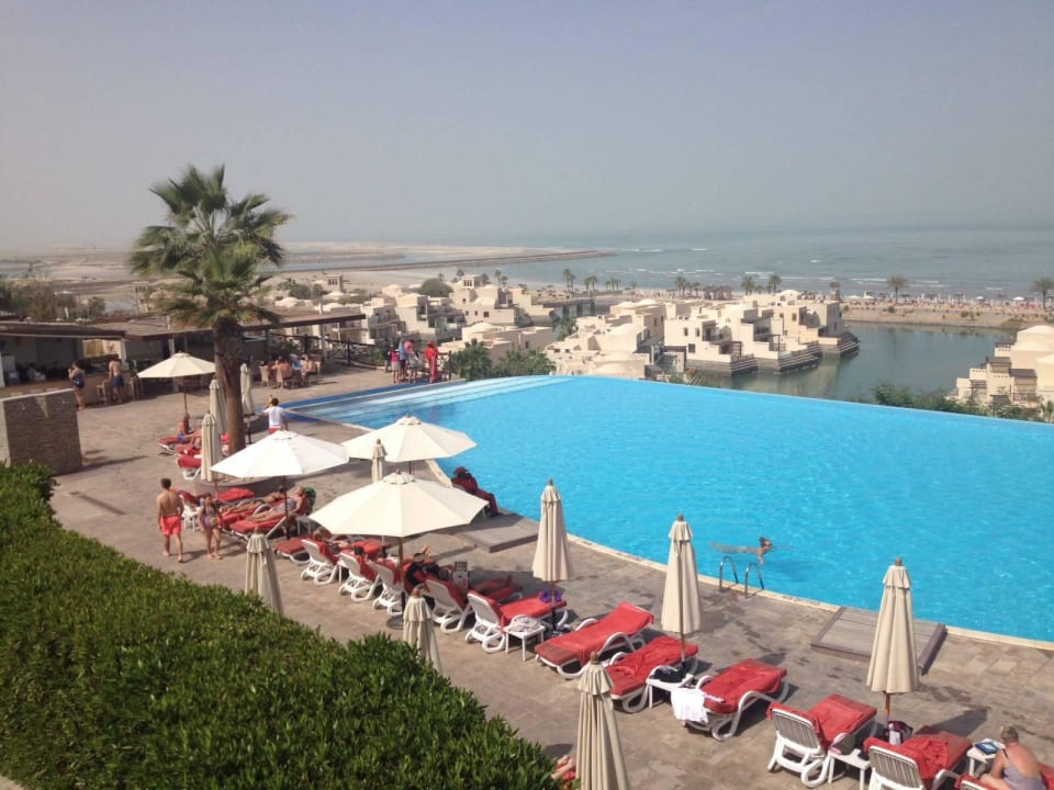 Blick von unserem Zimmer The Cove Rotana Resort