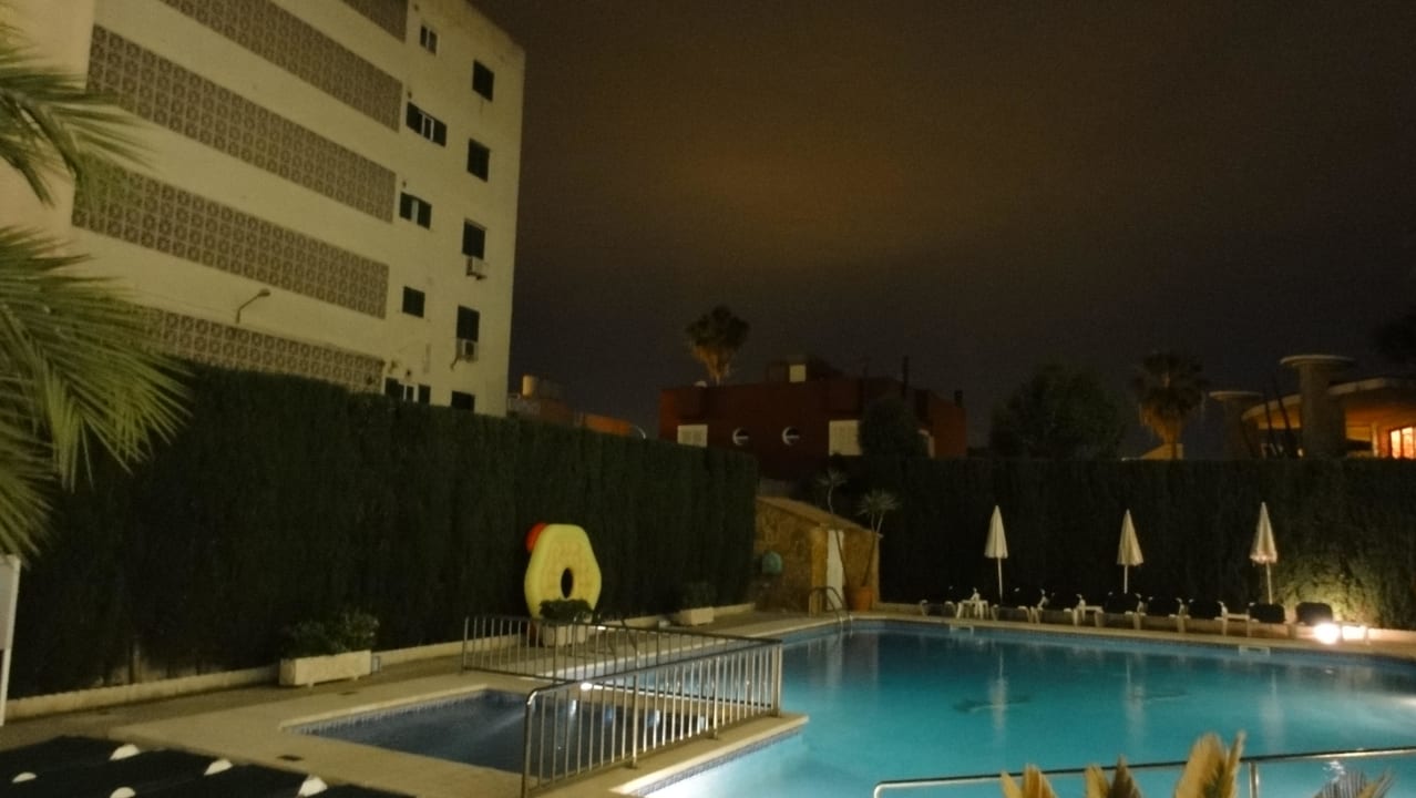 Pool bei Nacht Hotel Don Miguel