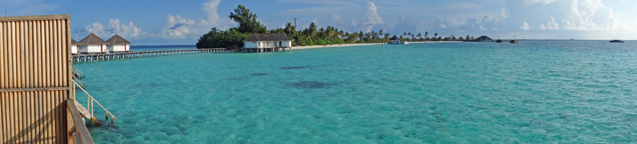 Wasserbungalow Safari Island Maldives