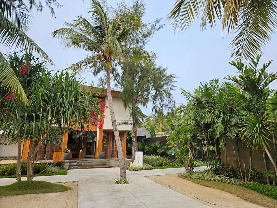 Außenansicht Cocana Resort Gili Trawangan