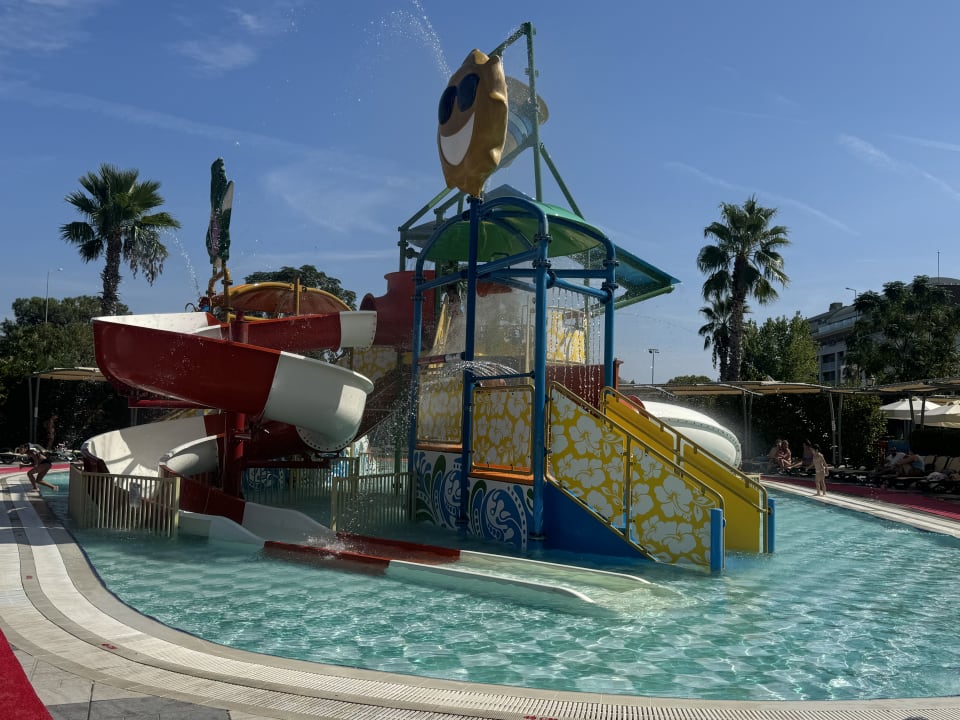 Pool Crystal Prestige Pearl Collection