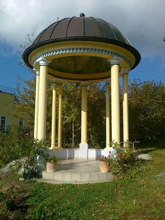 Mystisch Spirit & SPA Hotel Birkenhof am Elfenhain