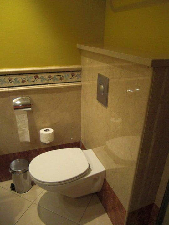 WC  allsun App.-Hotel Albatros