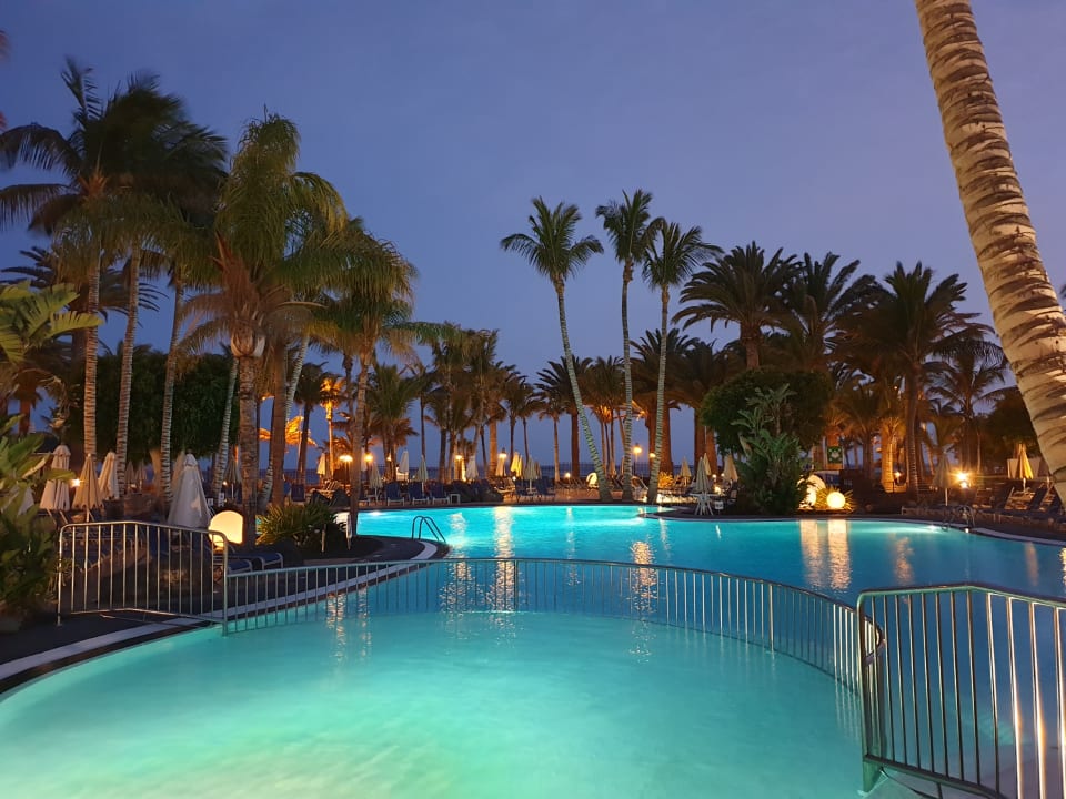 Pool Hipotels La Geria