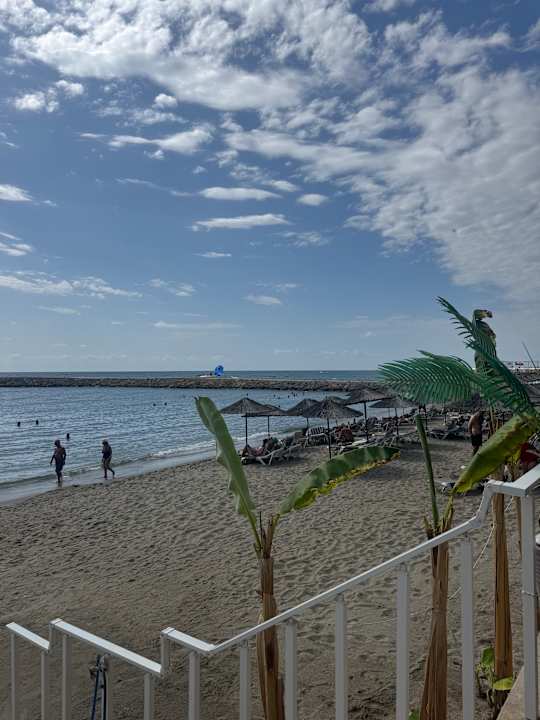 Strand Aria Resort & Spa