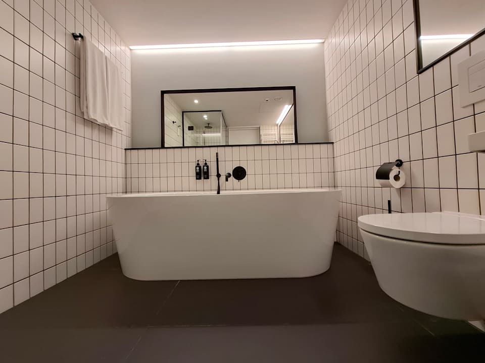 Zimmer Vienna House by Wyndham Mokotow Warsaw