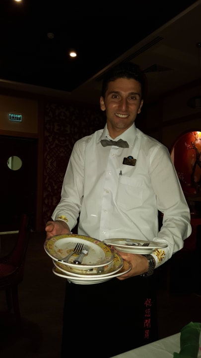 Serkan - Super Kellner Diamond Excellence Resort & Spa