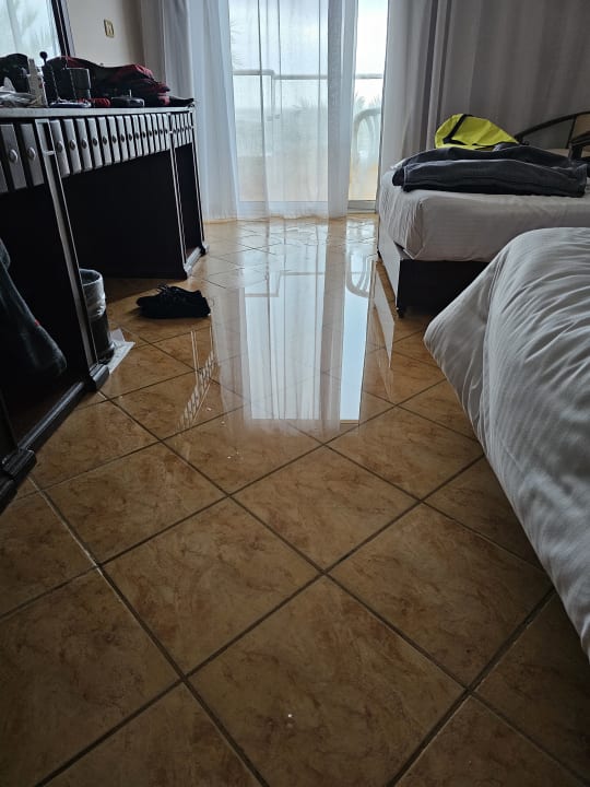 Zimmer Utopia Beach Club