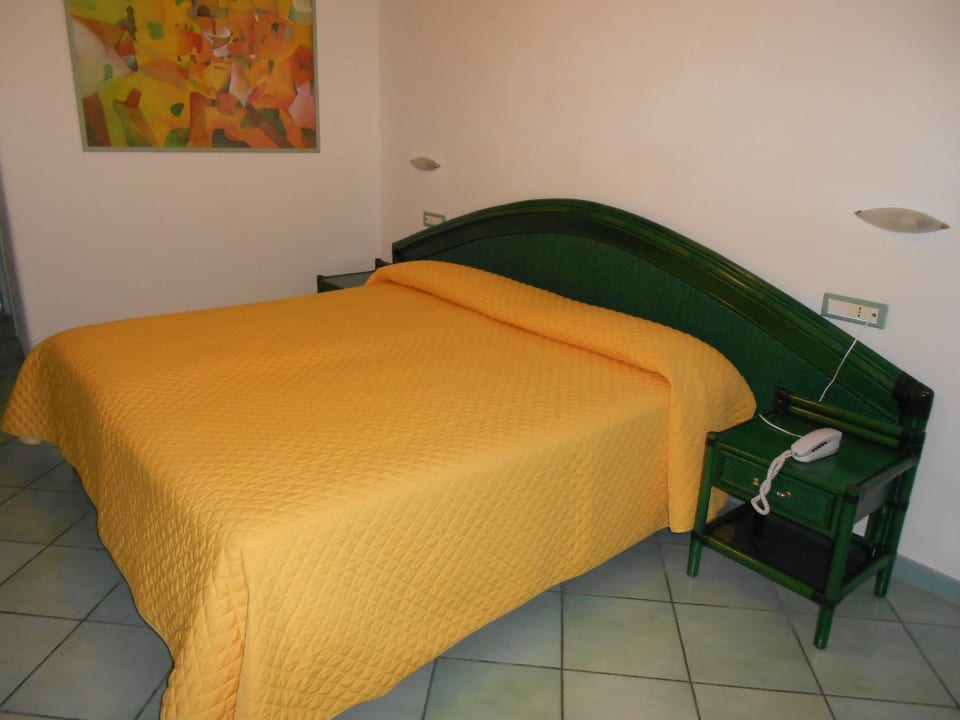 Bequemes Doppelbett Borgo Romantica - Resort & Spa