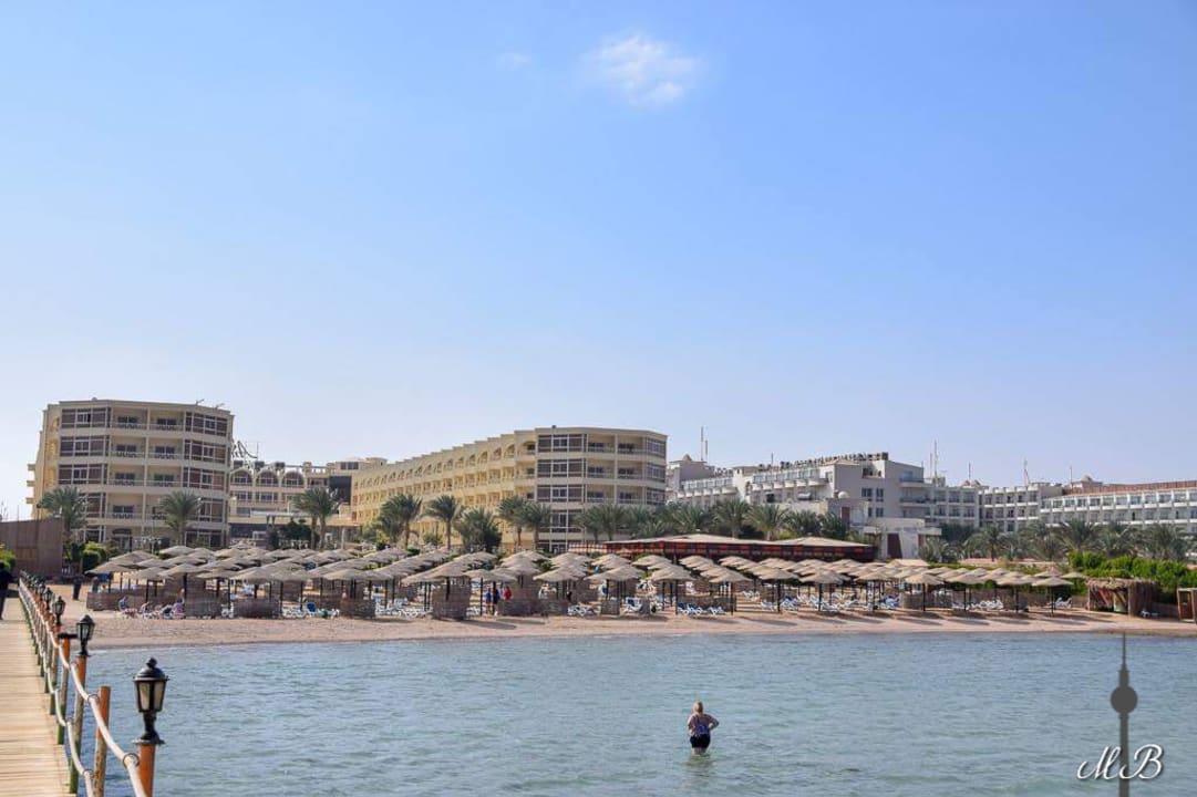 Strand AMC Royal Hotel & SPA