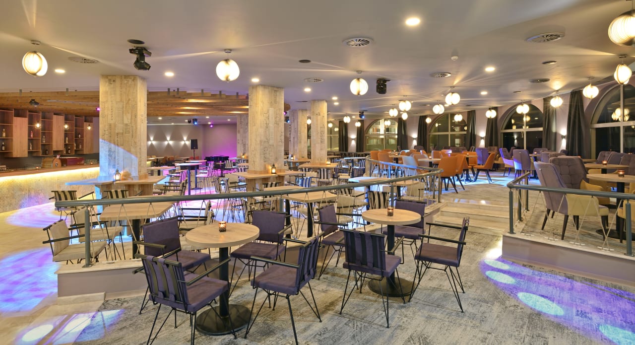 Restaurant Sol Luna Bay