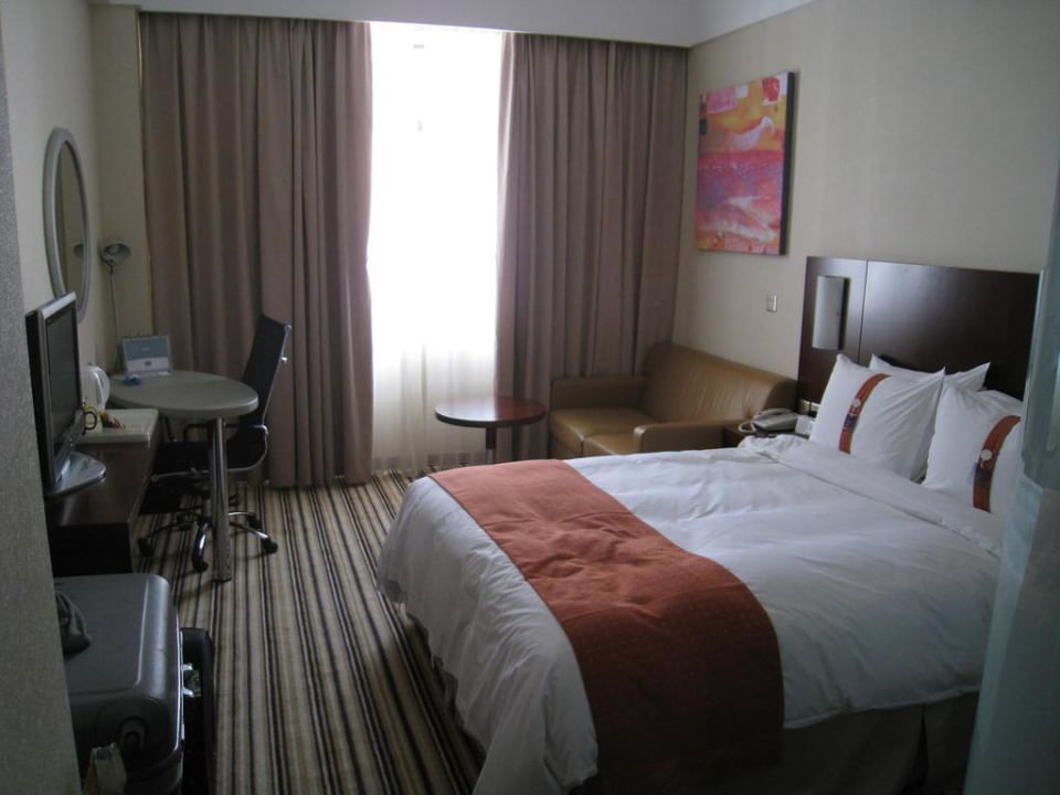 Cama muy comoda Hotel Holiday Inn