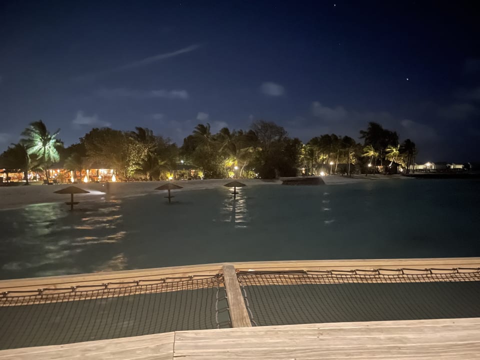 Außenansicht Centara Ras Fushi Resort & Spa Maldives