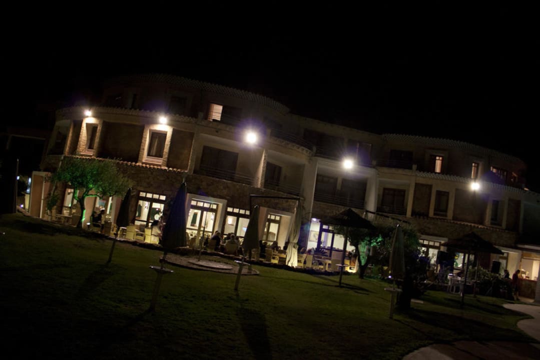 Hotel vom Pool aus Hotel Resort & Spa Baia Caddinas